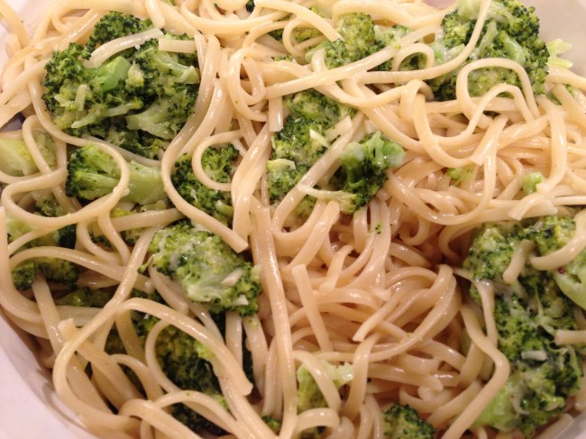 Hubby used linguine this time because he couldn't find the fettuccine!